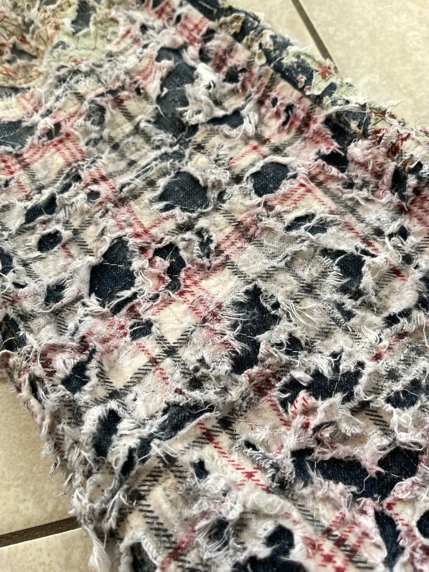 Destroyed Earth Denims (W31 L30)
