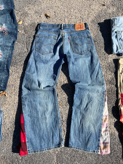 Flannel Skull (W30 L29)